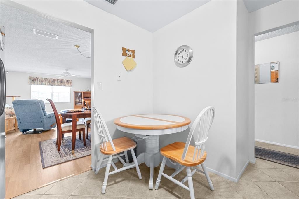 En Venta: $199,000 (2 camas, 2 baños, 1200 Pies cuadrados)