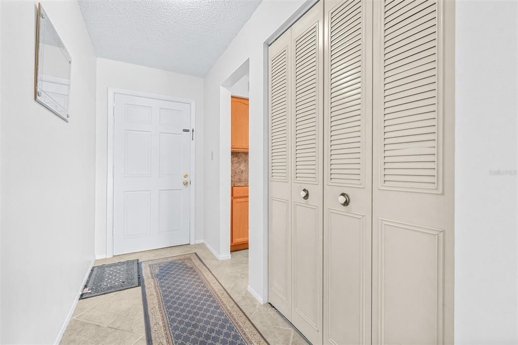 En Venta: $199,000 (2 camas, 2 baños, 1200 Pies cuadrados)