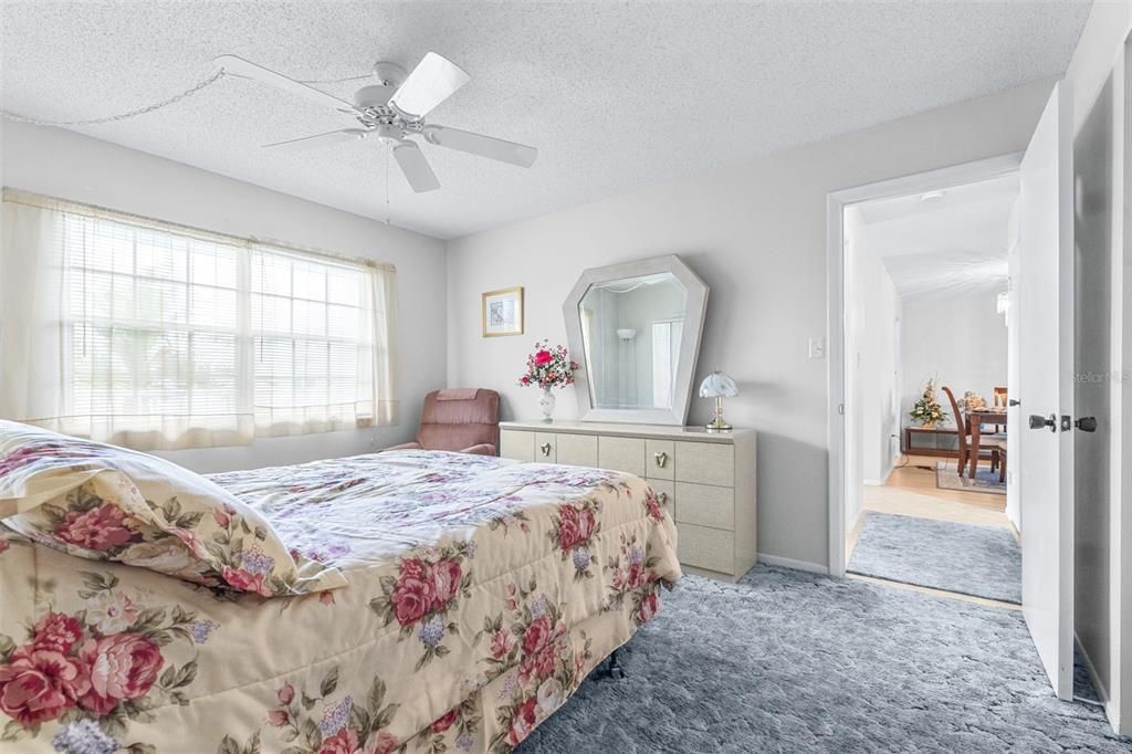 En Venta: $199,000 (2 camas, 2 baños, 1200 Pies cuadrados)