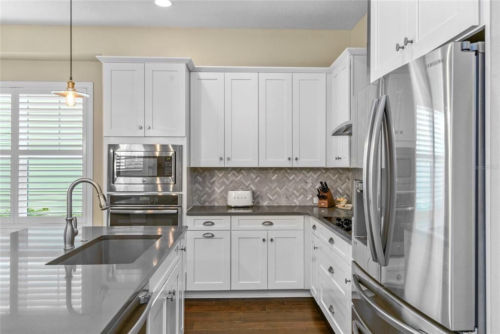 En Venta: $664,000 (3 camas, 2 baños, 2071 Pies cuadrados)