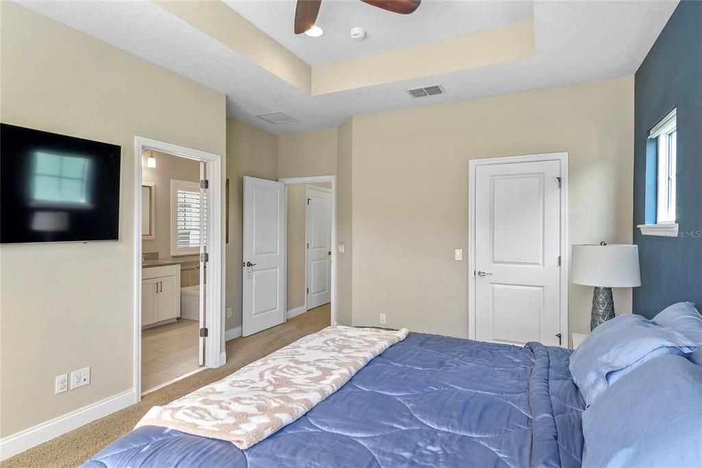 En Venta: $664,000 (3 camas, 2 baños, 2071 Pies cuadrados)