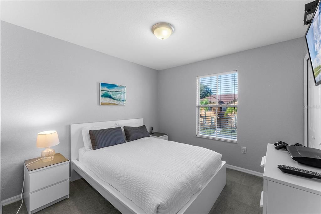 На продажу: $300,000 (3 спален, 3 ванн, 1457 Квадратных фут)