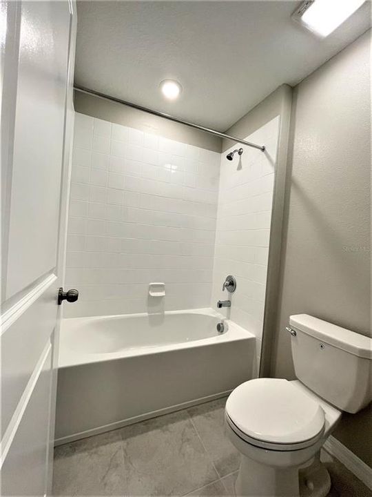 В аренду: $2,650 (5 спален, 2 ванн, 2264 Квадратных фут)