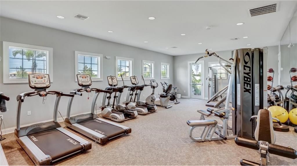 В аренду: $2,650 (5 спален, 2 ванн, 2264 Квадратных фут)