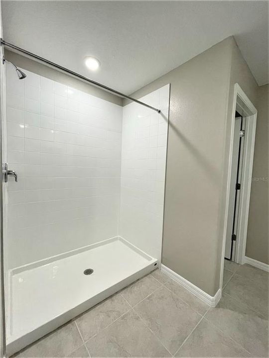 В аренду: $2,650 (5 спален, 2 ванн, 2264 Квадратных фут)