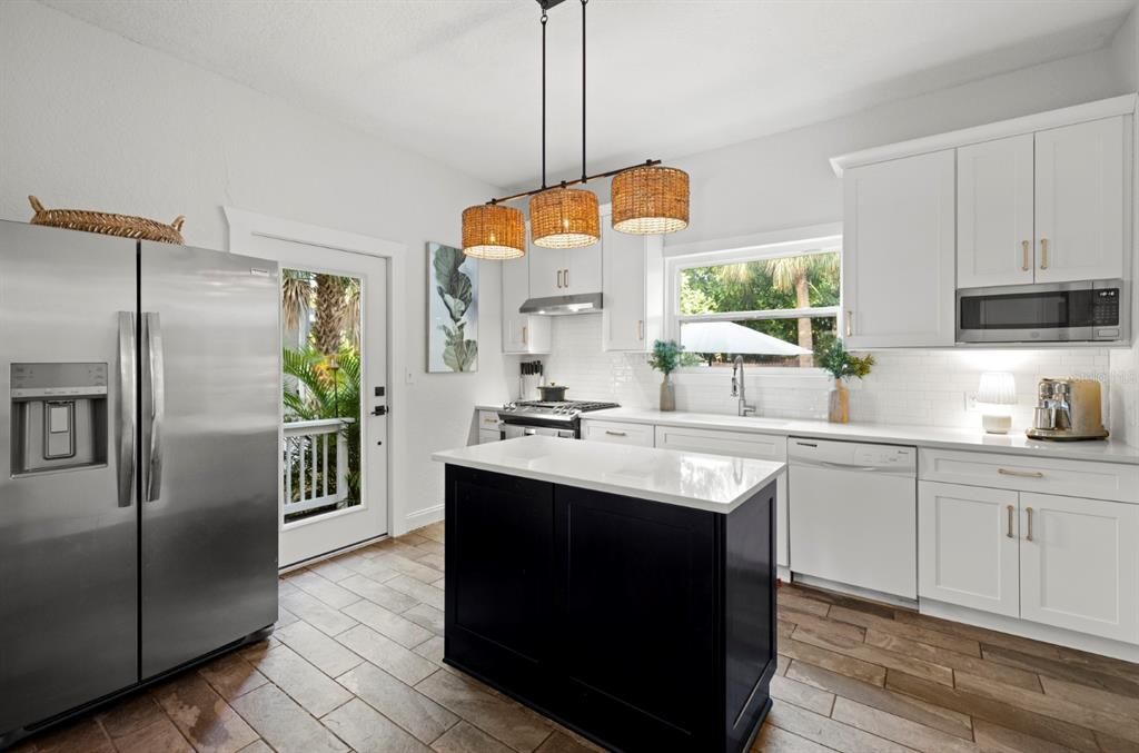 En Venta: $525,000 (2 camas, 2 baños, 1148 Pies cuadrados)