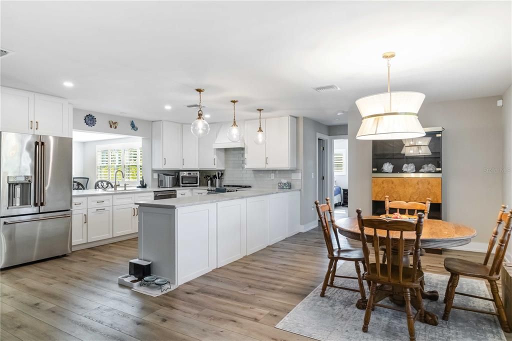 待售: $430,000 (3 贝兹, 2 浴室, 1530 平方英尺)