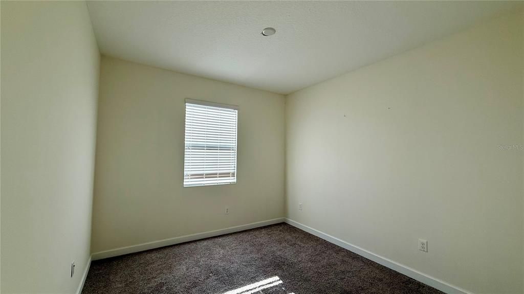 En Renta: $2,300 (4 camas, 3 baños, 2016 Pies cuadrados)