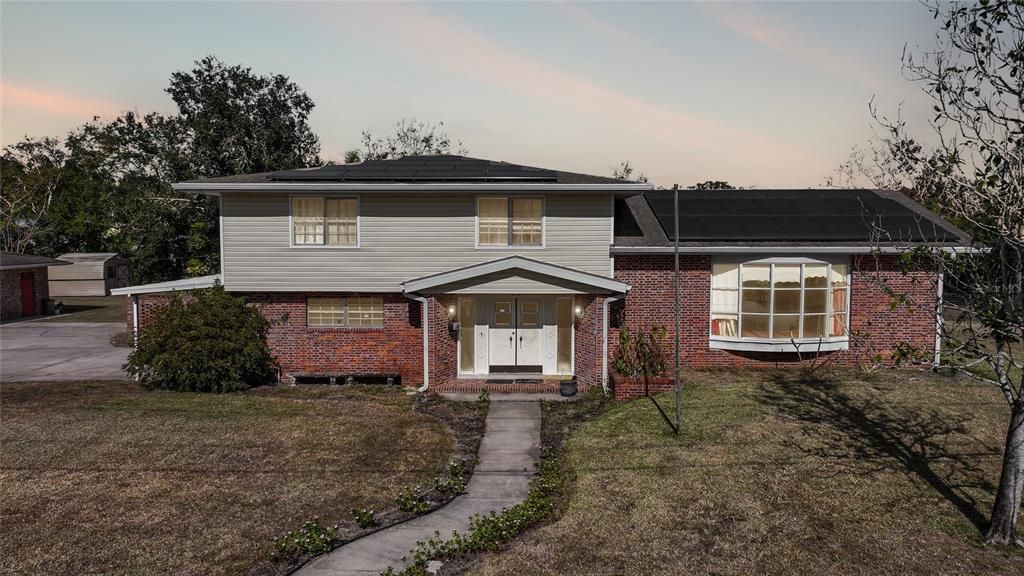 На продажу: $295,000 (3 спален, 2 ванн, 2953 Квадратных фут)