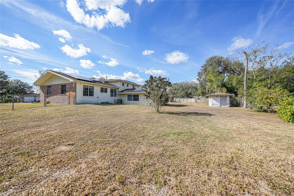 На продажу: $295,000 (3 спален, 2 ванн, 2953 Квадратных фут)