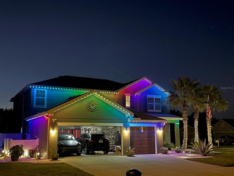 В аренду: $4,800 (4 спален, 3 ванн, 3796 Квадратных фут)