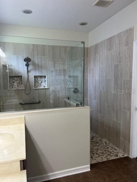 待售: $399,000 (3 贝兹, 2 浴室, 1981 平方英尺)