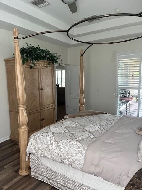 待售: $399,000 (3 贝兹, 2 浴室, 1981 平方英尺)