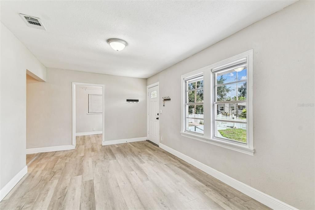 For Sale: $465,000 (4 beds, 3 baths, 1610 Square Feet)