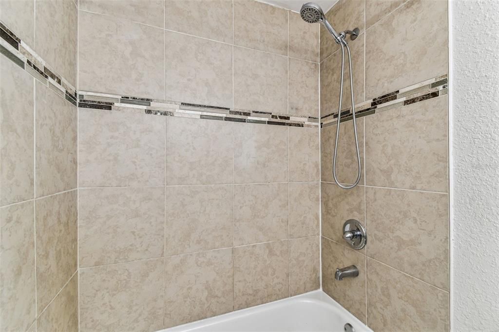 For Sale: $465,000 (4 beds, 3 baths, 1610 Square Feet)