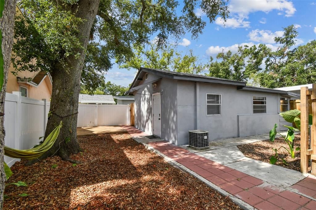 For Sale: $465,000 (4 beds, 3 baths, 1610 Square Feet)