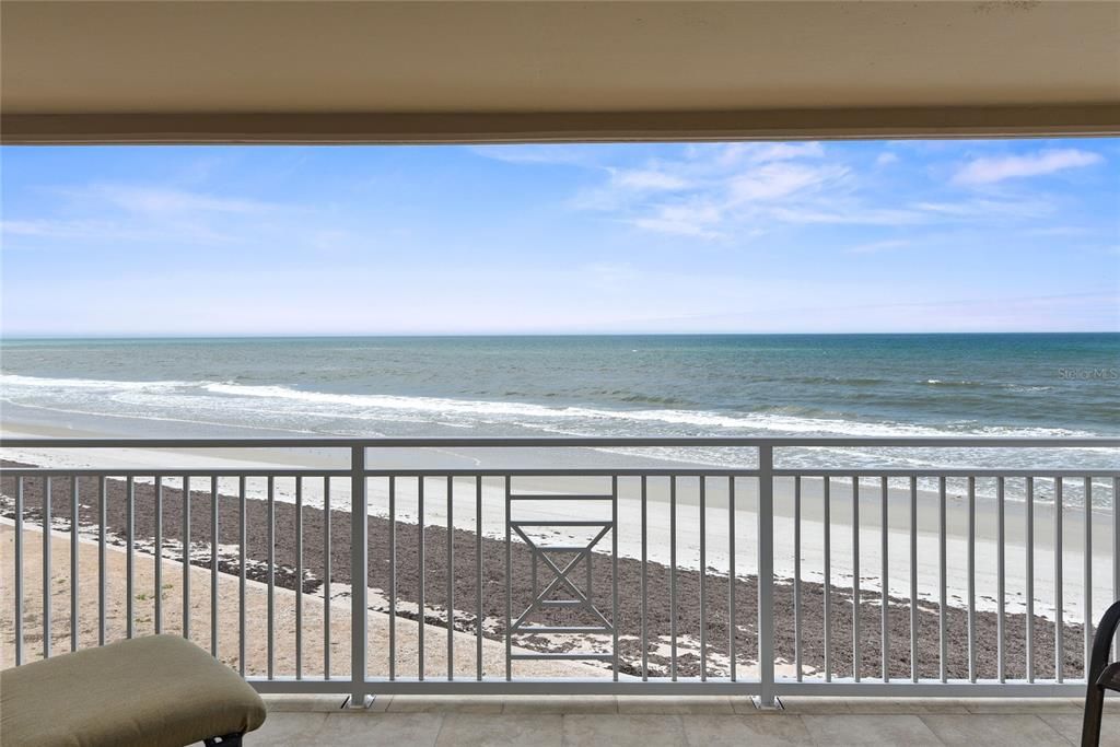 待售: $2,000,000 (3 贝兹, 3 浴室, 1985 平方英尺)