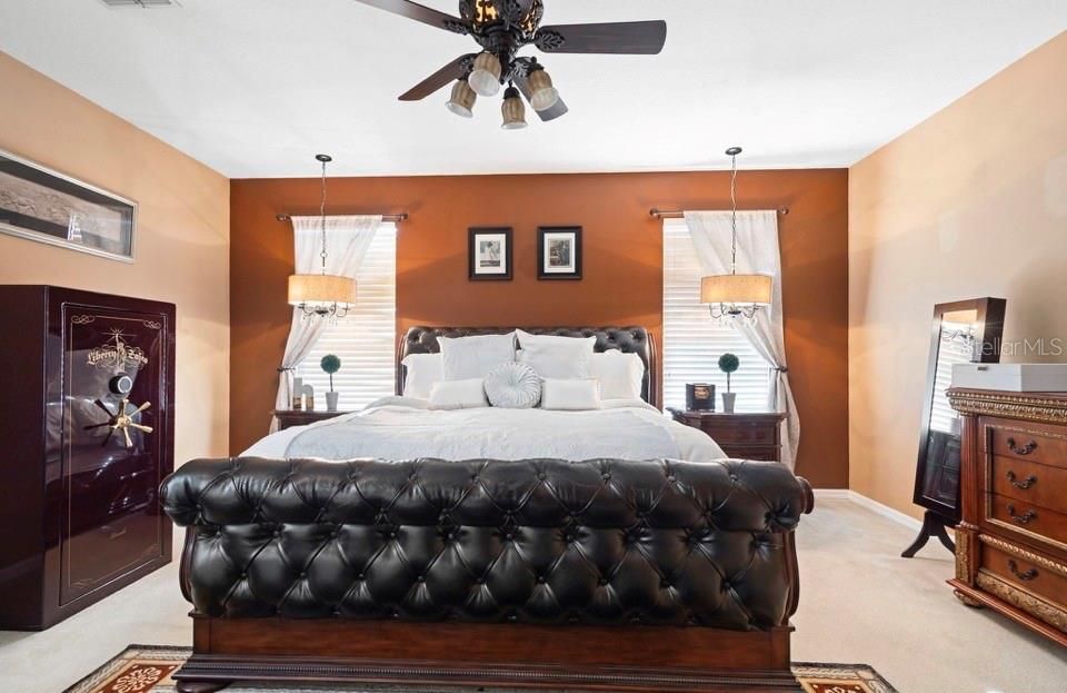 For Sale: $665,000 (4 beds, 3 baths, 2679 Square Feet)