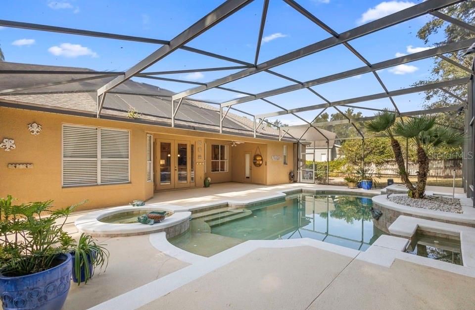 For Sale: $665,000 (4 beds, 3 baths, 2679 Square Feet)