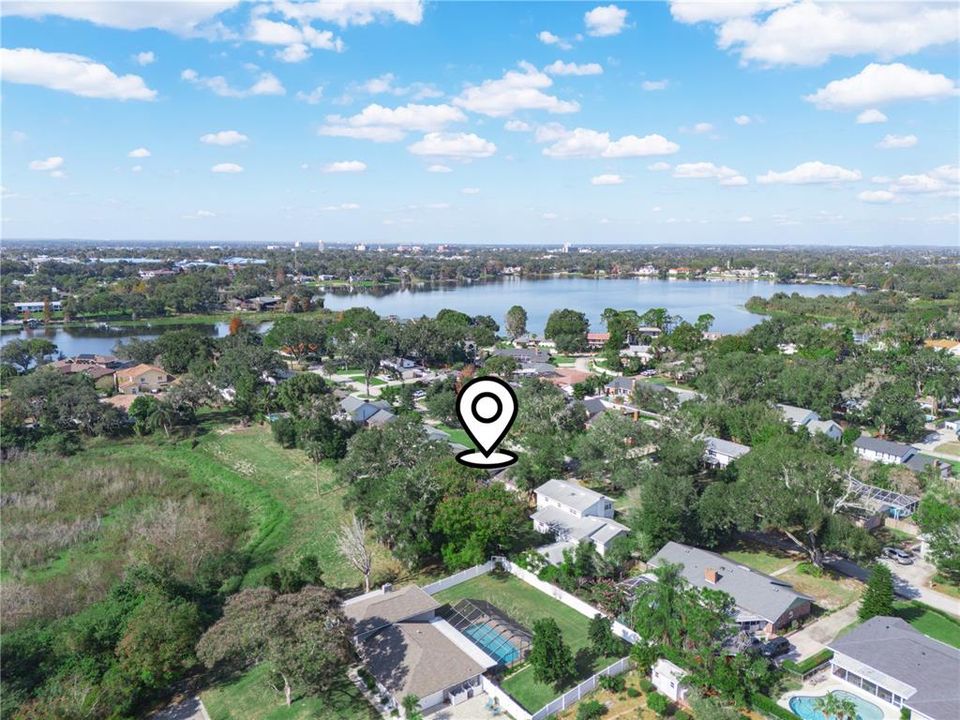 For Sale: $400,000 (5 beds, 3 baths, 2579 Square Feet)