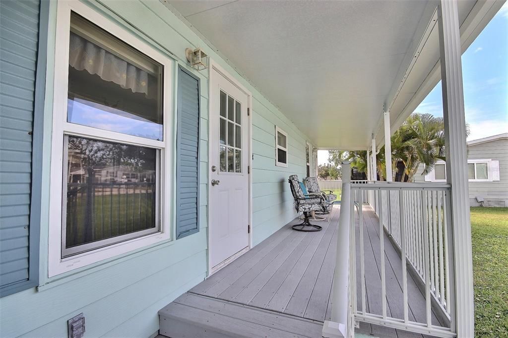 For Sale: $275,000 (2 beds, 2 baths, 1620 Square Feet)