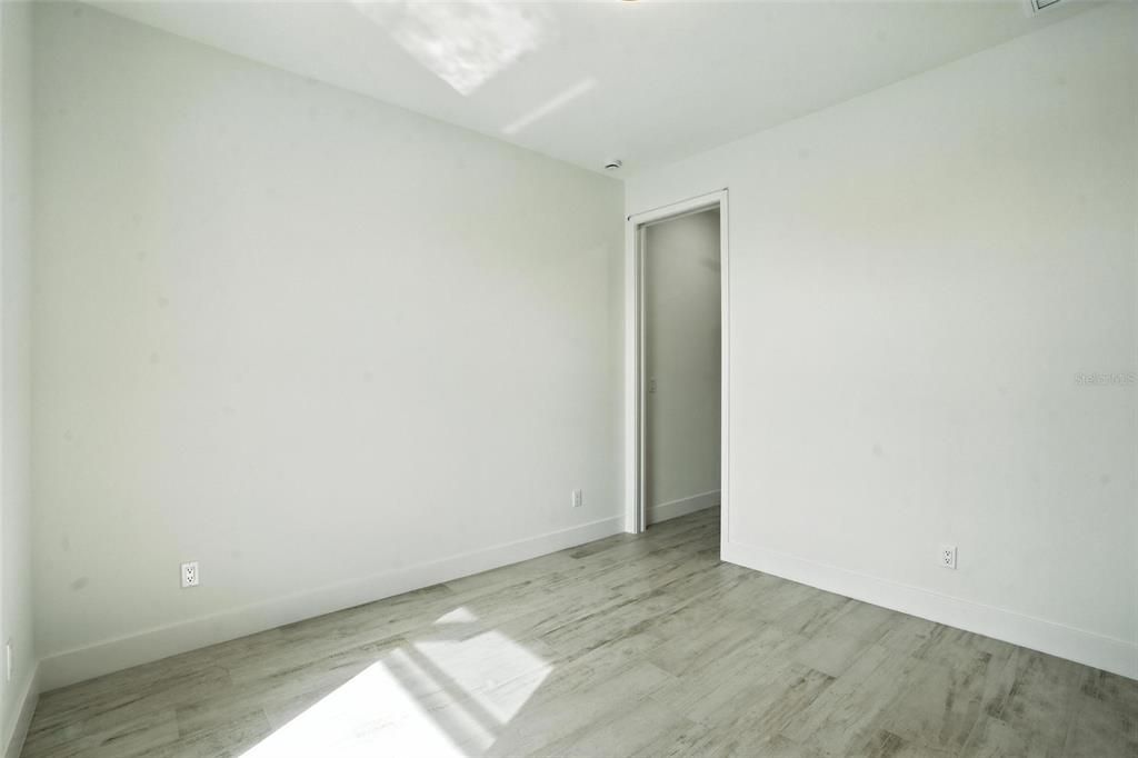 В аренду: $3,600 (4 спален, 3 ванн, 1894 Квадратных фут)