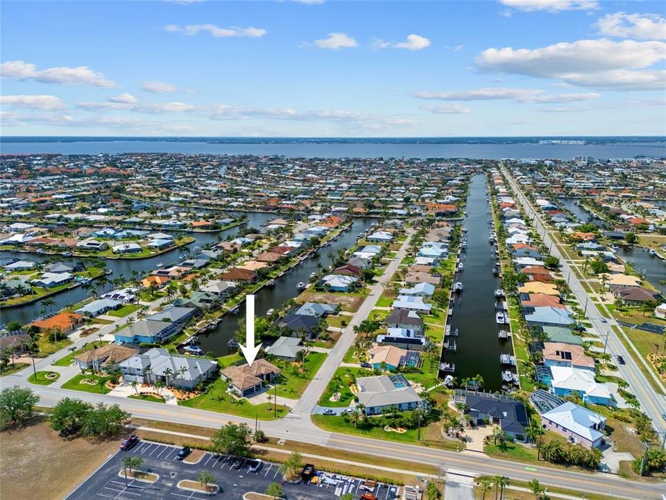 For Rent: $4,500 (3 beds, 2 baths, 2029 Square Feet)