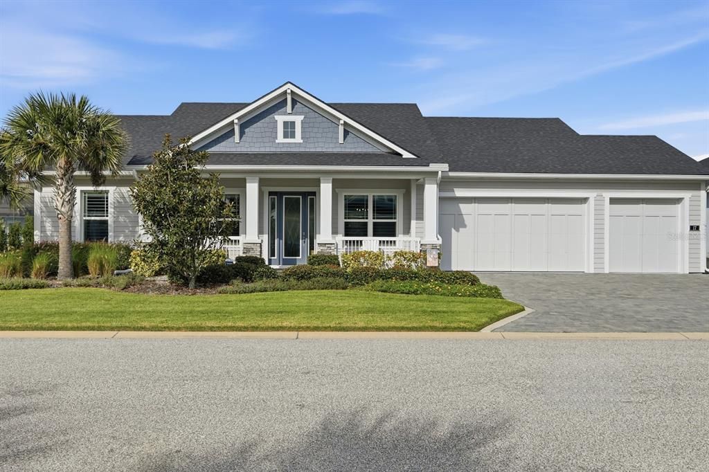 For Sale: $1,050,000 (3 beds, 2 baths, 1975 Square Feet)