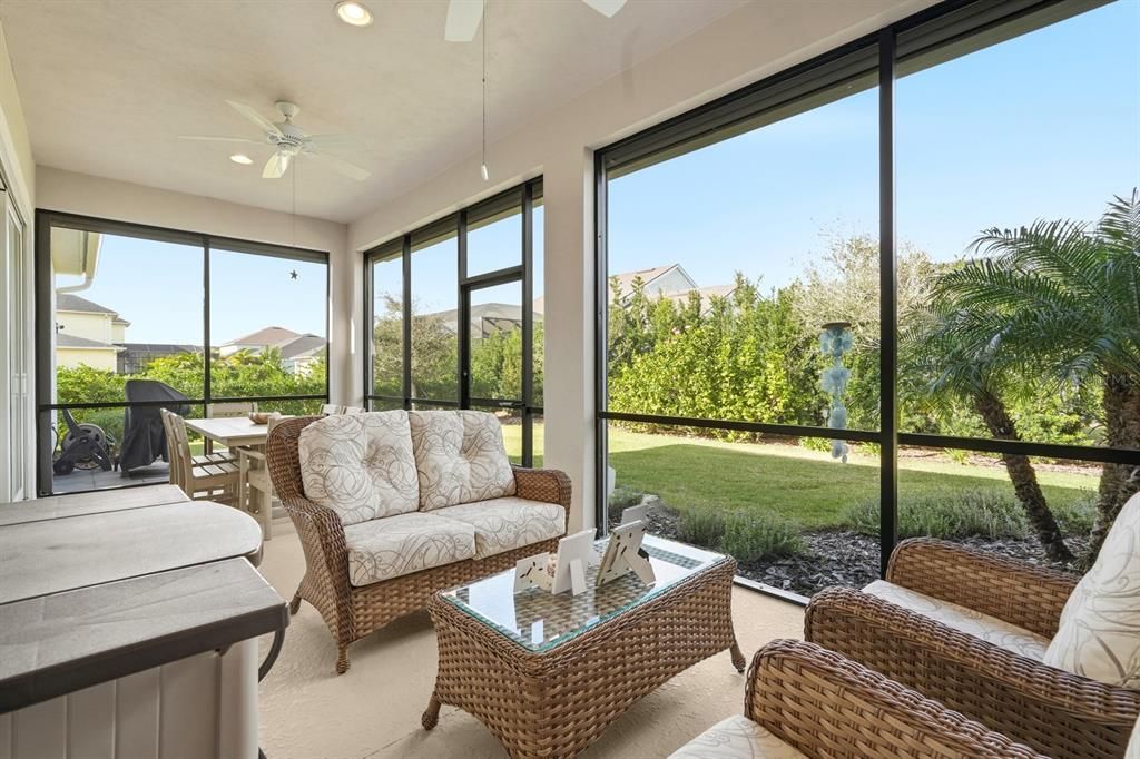 For Sale: $1,050,000 (3 beds, 2 baths, 1975 Square Feet)