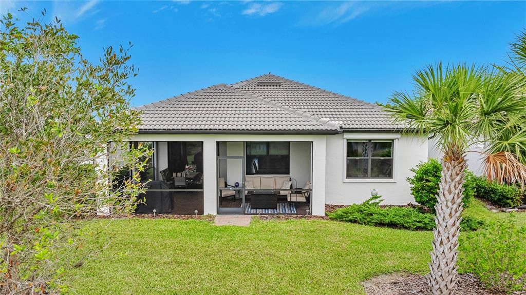 For Sale: $499,000 (3 beds, 2 baths, 2004 Square Feet)