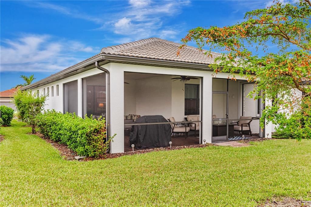 For Sale: $499,000 (3 beds, 2 baths, 2004 Square Feet)