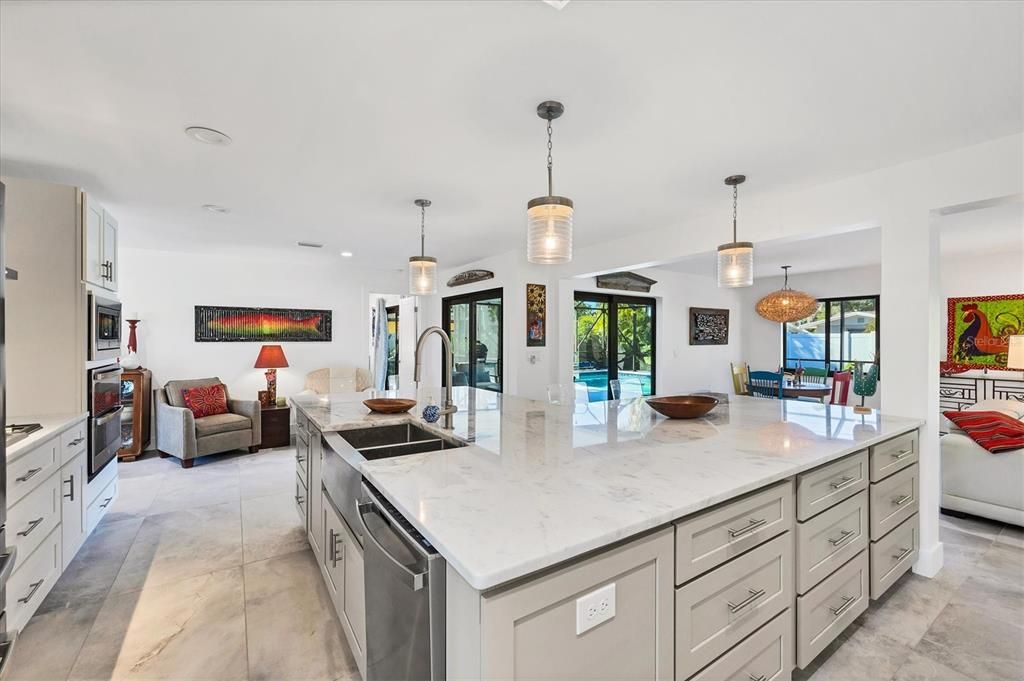 En Venta: $1,375,000 (3 camas, 2 baños, 1912 Pies cuadrados)