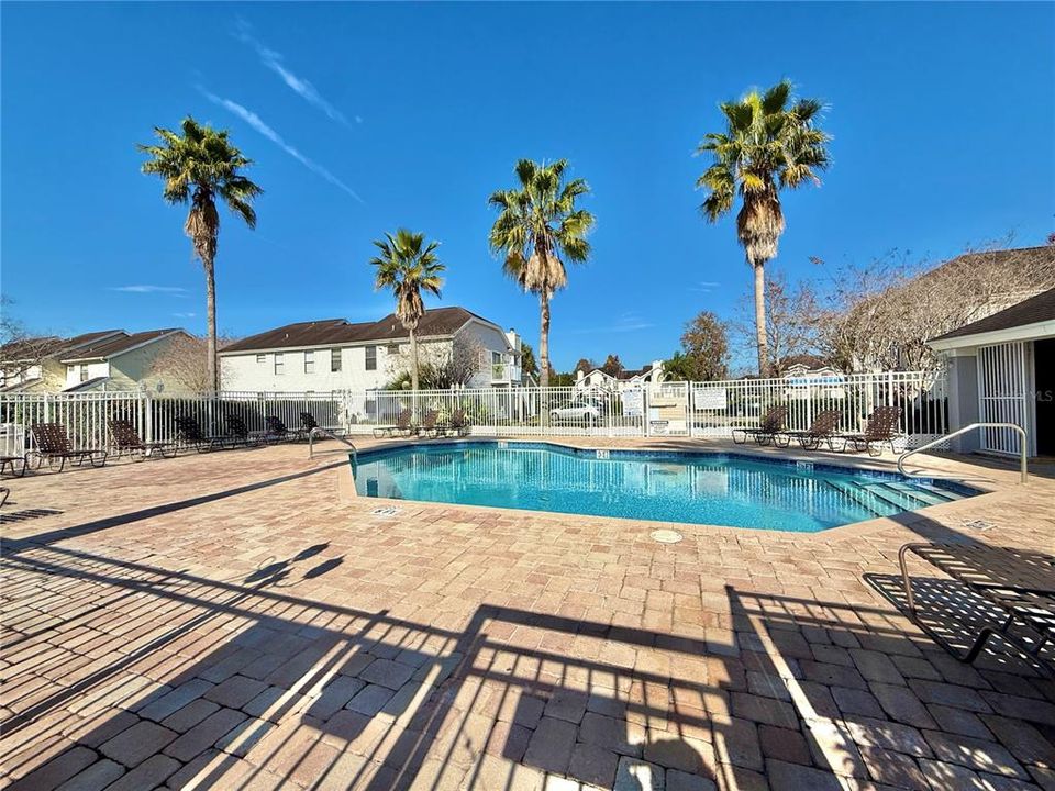 For Sale: $199,900 (3 beds, 2 baths, 1250 Square Feet)