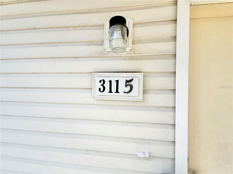 For Sale: $199,900 (3 beds, 2 baths, 1250 Square Feet)