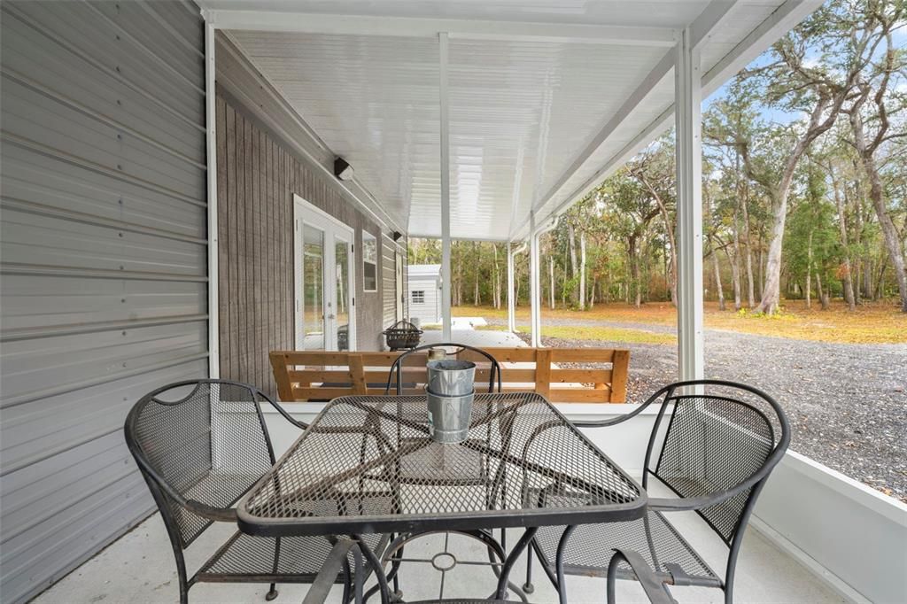 待售: $299,900 (2 贝兹, 1 浴室, 1344 平方英尺)