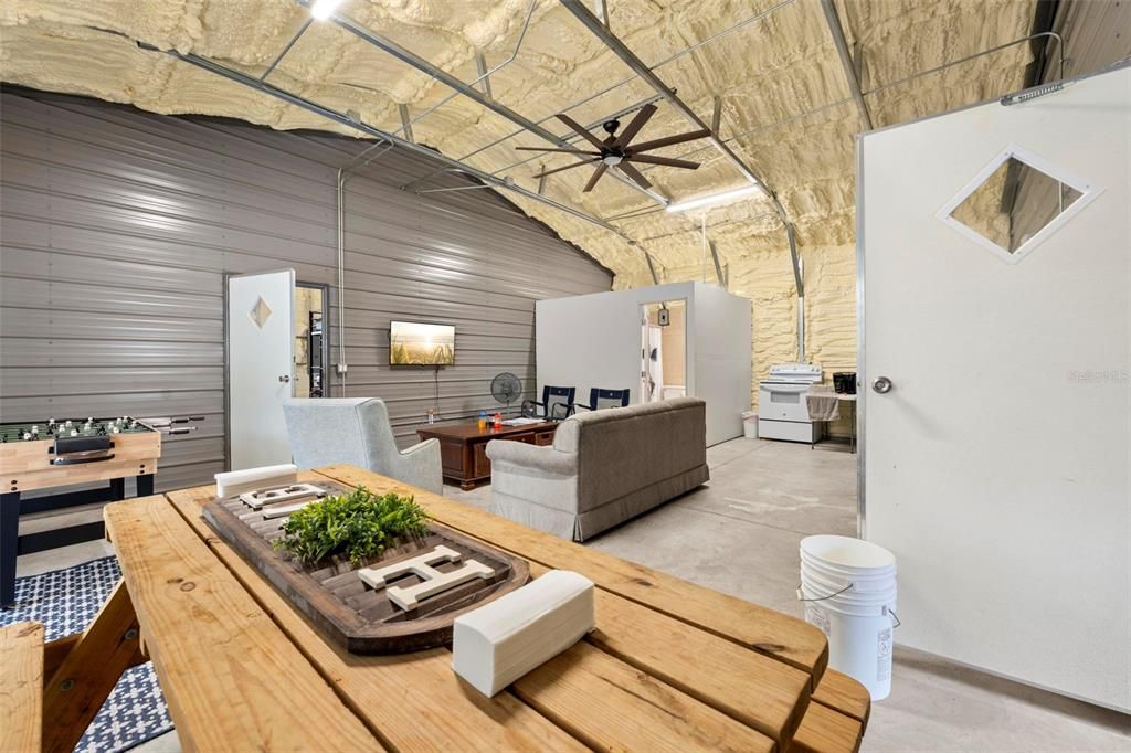 待售: $299,900 (2 贝兹, 1 浴室, 1344 平方英尺)