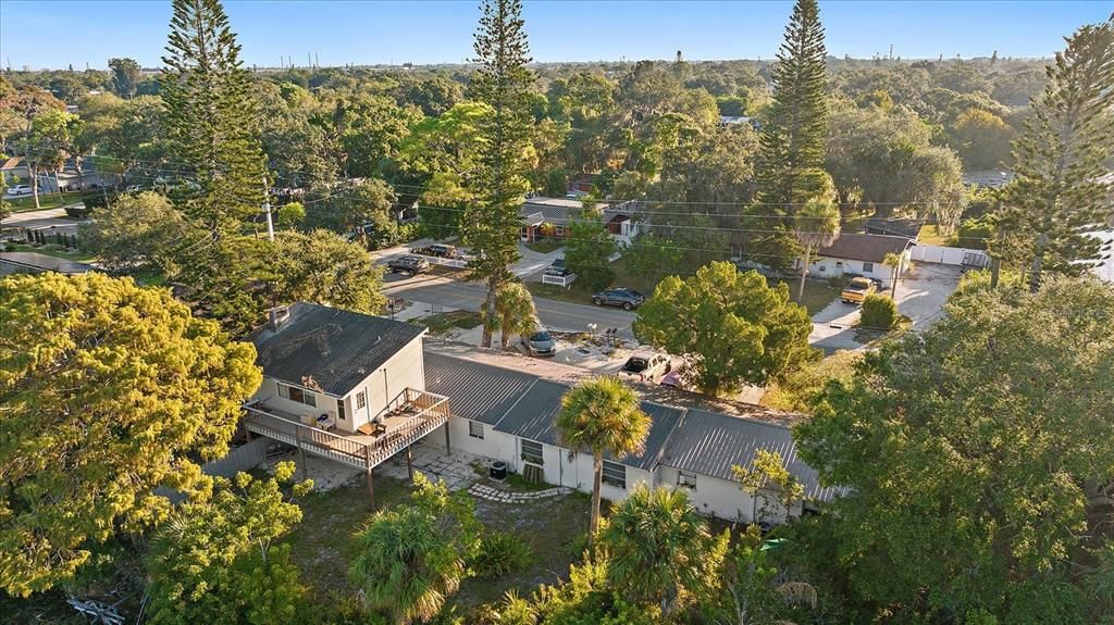 待售: $540,000 (6 贝兹, 0 浴室, 3082 平方英尺)