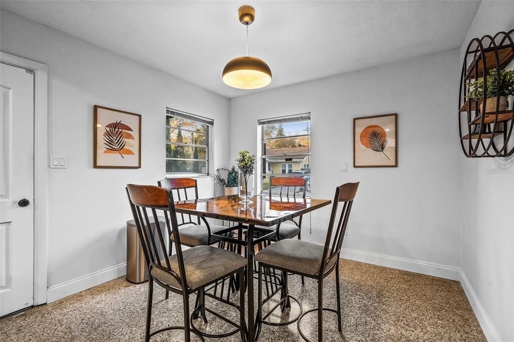 For Rent: $3,200 (3 beds, 2 baths, 1170 Square Feet)