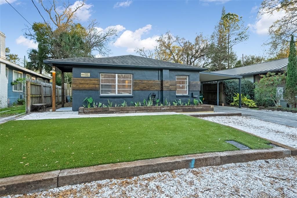 For Rent: $3,200 (3 beds, 2 baths, 1170 Square Feet)