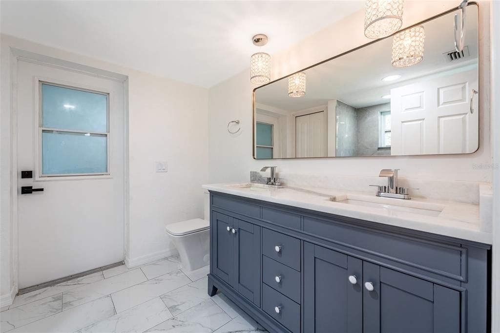 待售: $335,000 (3 贝兹, 2 浴室, 2186 平方英尺)