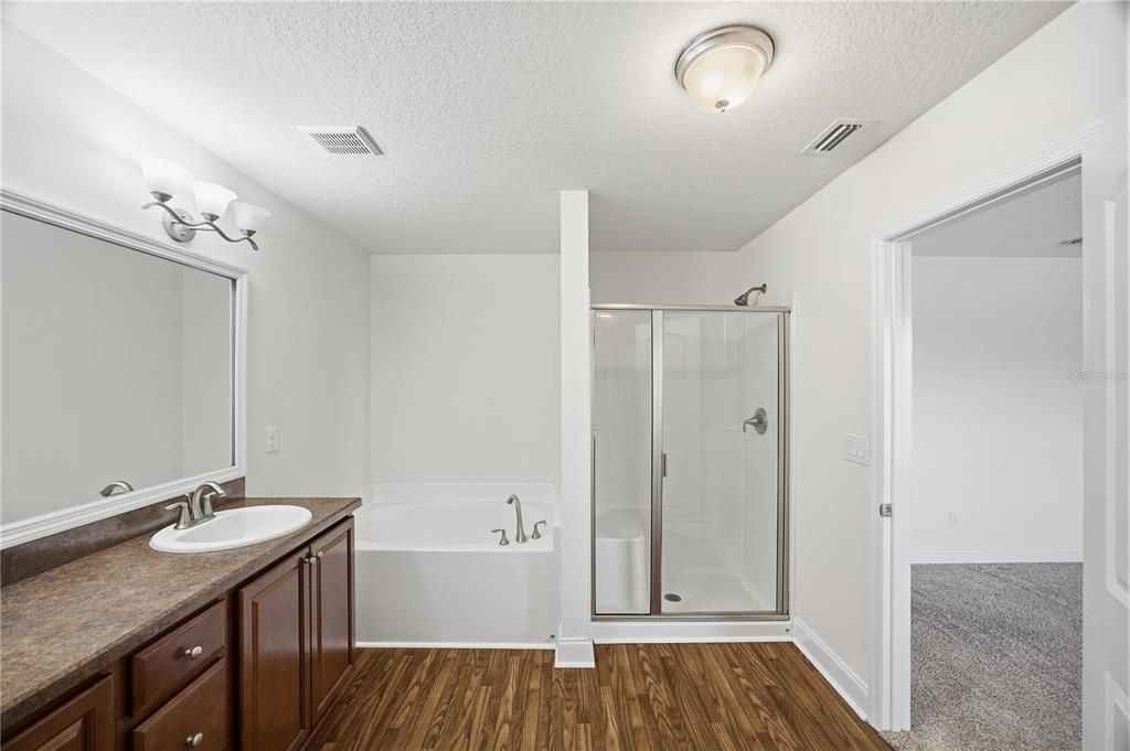 For Sale: $456,000 (4 beds, 2 baths, 2400 Square Feet)