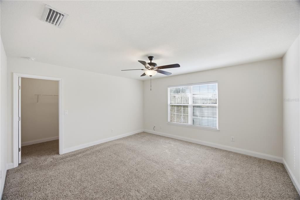 For Sale: $456,000 (4 beds, 2 baths, 2400 Square Feet)