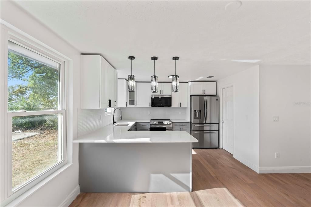 待售: $319,900 (3 贝兹, 2 浴室, 1708 平方英尺)