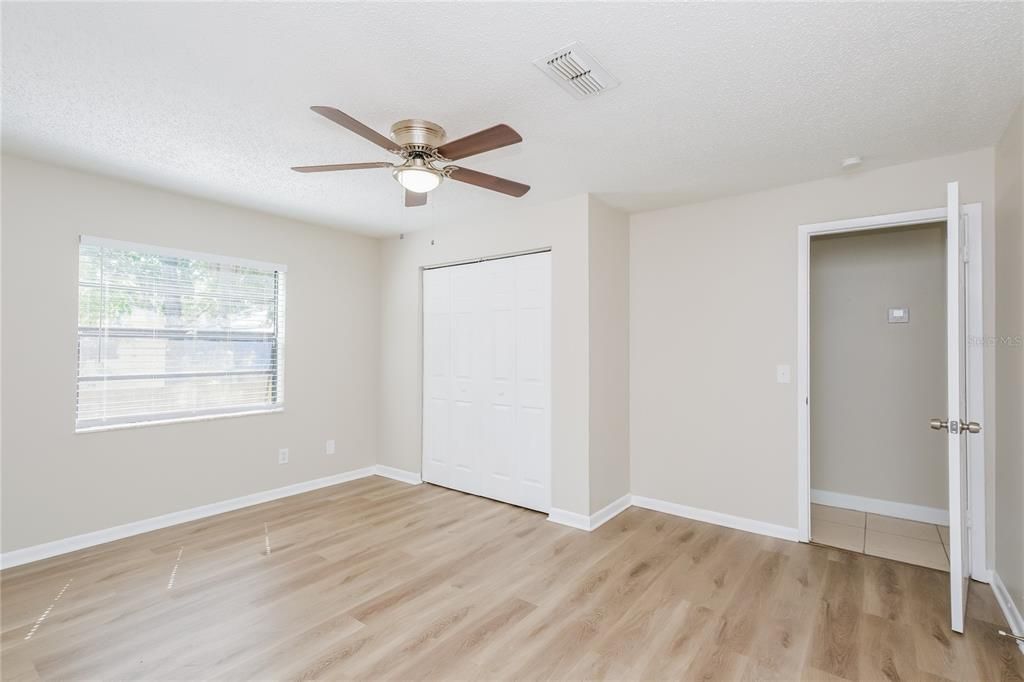 En Renta: $2,245 (3 camas, 2 baños, 1160 Pies cuadrados)