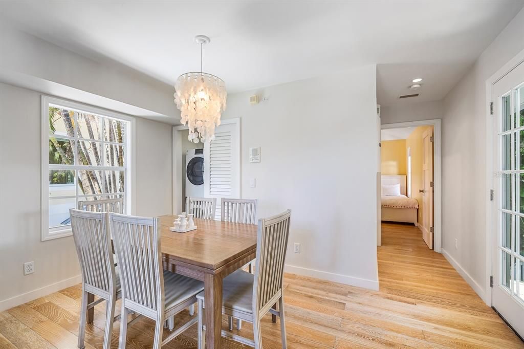 На продажу: $7,900,000 (8 спален, 7 ванн, 5792 Квадратных фут)