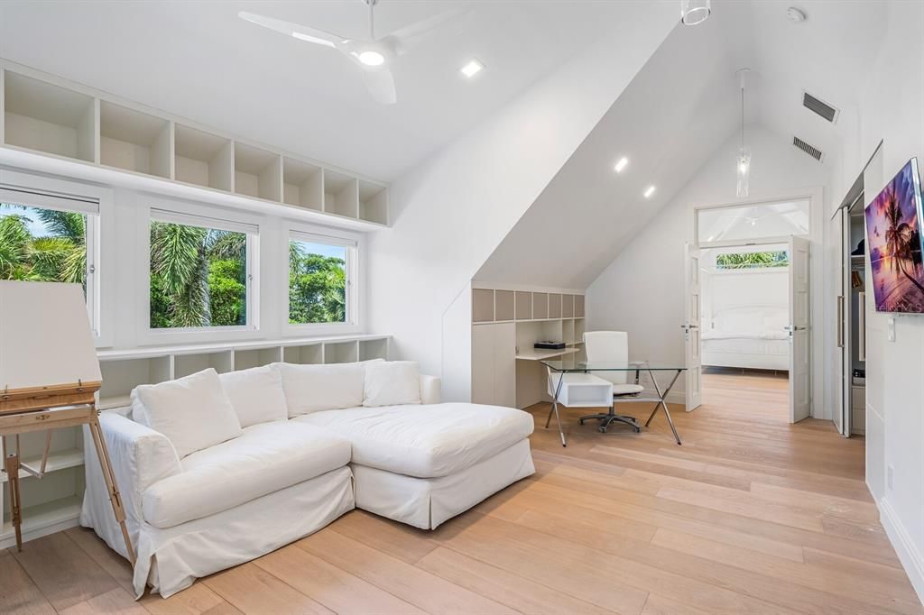 На продажу: $7,900,000 (8 спален, 7 ванн, 5792 Квадратных фут)