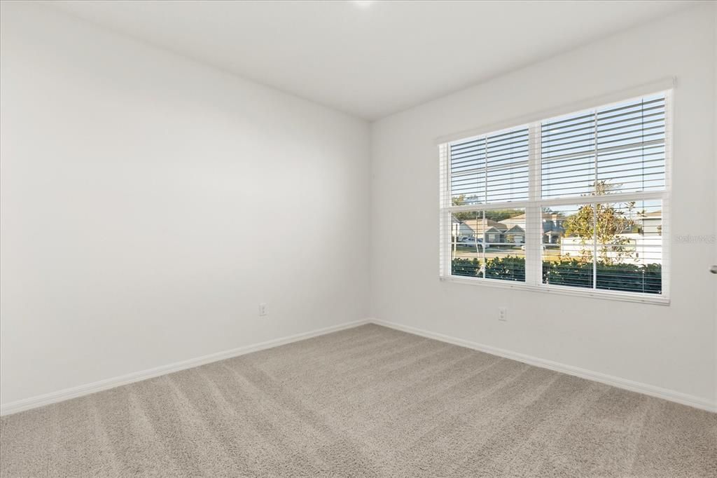 En Venta: $368,500 (4 camas, 2 baños, 1846 Pies cuadrados)