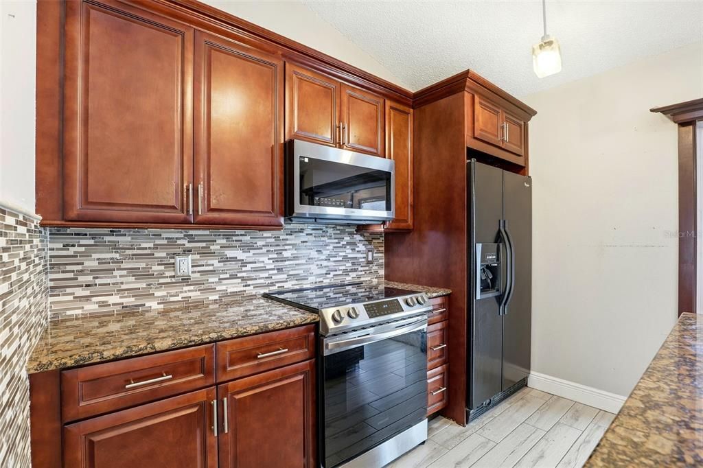 En Venta: $340,000 (3 camas, 2 baños, 1176 Pies cuadrados)