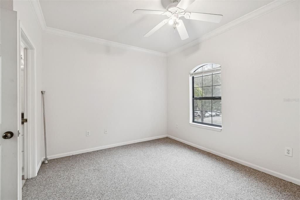 For Rent: $1,995 (2 beds, 2 baths, 1165 Square Feet)