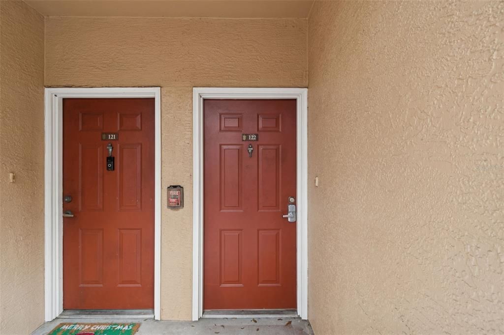 For Rent: $1,995 (2 beds, 2 baths, 1165 Square Feet)